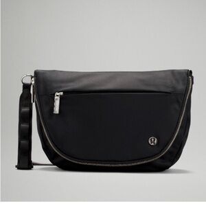 Lululemon Black 5L Festival Bag
